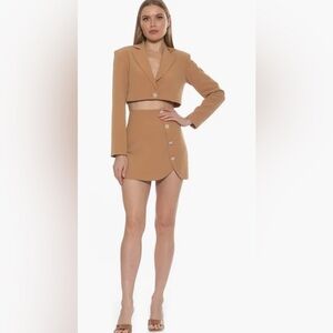 Alexia & Admor Bonne Asymmetric Pearly Button Miniskirt